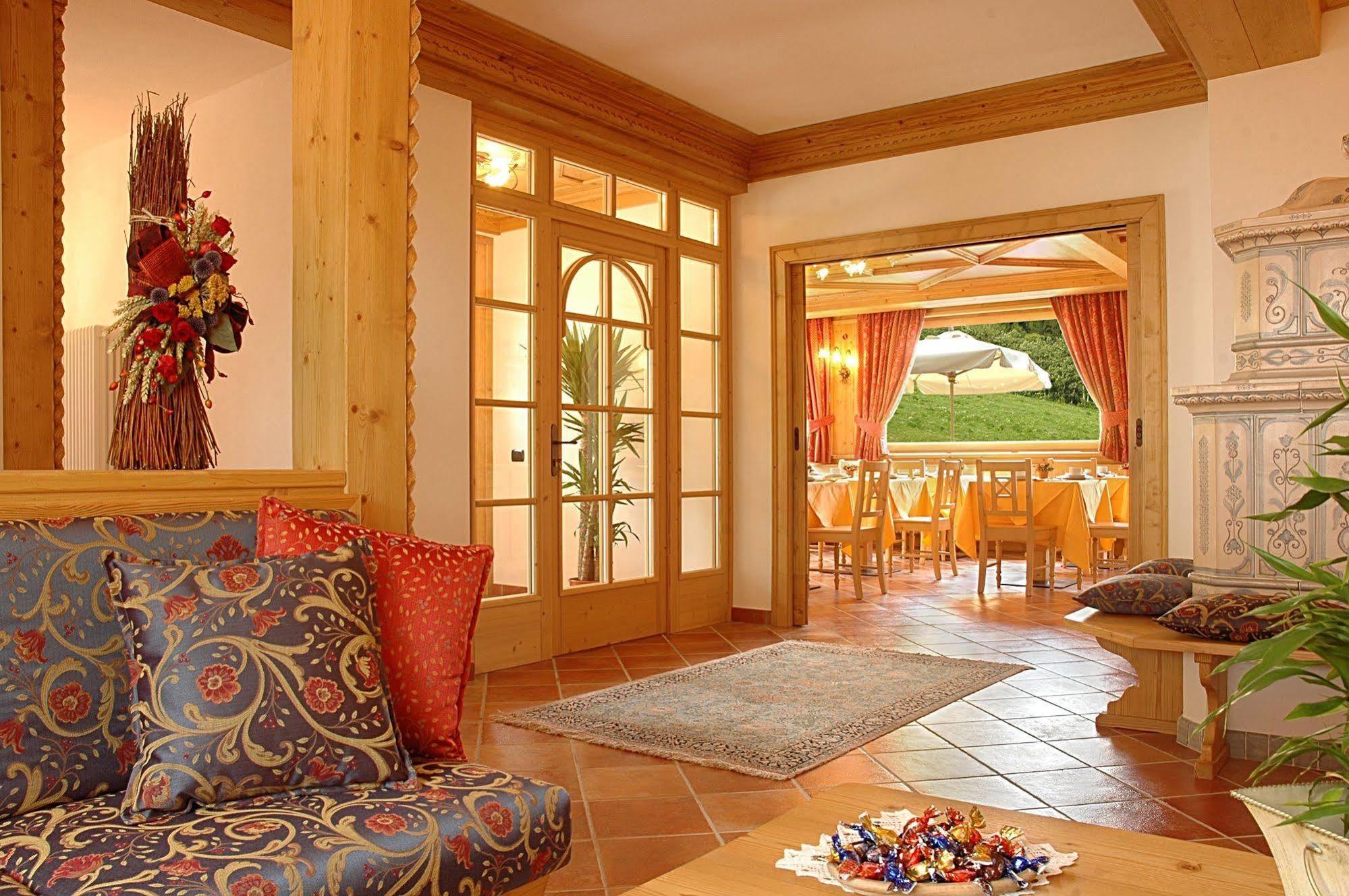 Hotel Garni La Soldanella Madonna Dış mekan fotoğraf